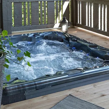 Kivipirtti By Interhome